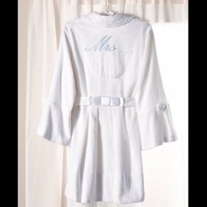 Betsy Johnson “Mrs.” Robe